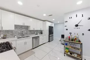 9771 NW 24th Pl, Sunrise, FL 33322 - Photo 6