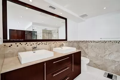 1000 Parkview Dr #330, Hallandale Beach, FL 33009 - Photo 22