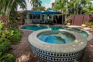 1247 Washington St, Hollywood, FL 33019 - Photo 1