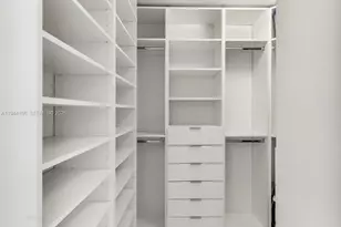 2020 N Bayshore Dr, Miami, FL 33137 - Photo 24