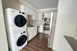 945 79th Terrace, Miami Beach, FL 33141 - Photo 10