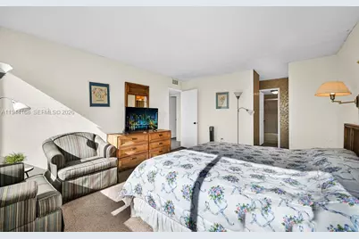 7135 Collins Ave #435, Miami Beach, FL 33141 - Photo 16