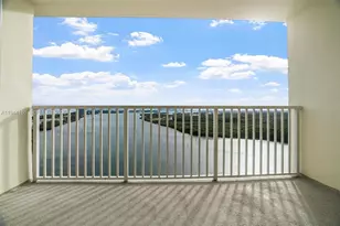 300 Bayview Dr, Sunny Isles Beach, FL 33160 - Photo 10