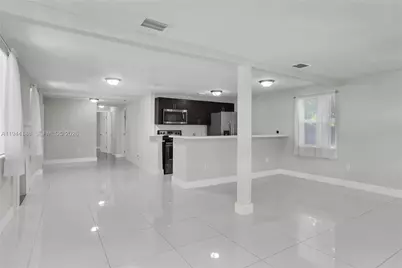 9398 NW 4th Ave, Miami, FL 33150 - Photo 18