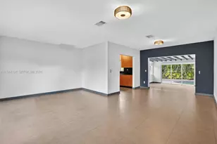 425 NE 114th St, Miami, FL 33161 - Photo 6