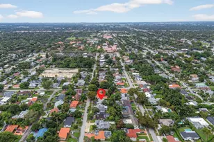 425 NE 114th St, Miami, FL 33161 - Photo 42