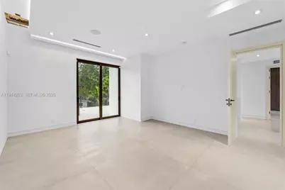 685 NE 81 St, Miami, FL 33138 - Photo 16