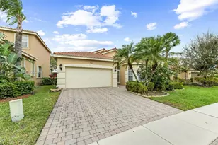 7363 Via Luria, Lake Worth, FL 33467 - Photo 2