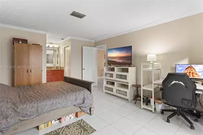 145 S Laurel Dr #606, Margate, FL 33063 - Photo 24