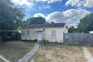 125 NW 4th Ave, Dania Beach, FL 33004 - Photo 2