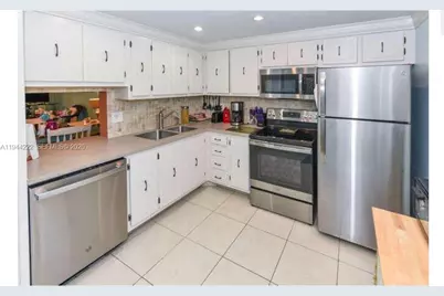 2615 NE 3rd Ct #4120, Boynton Beach, FL 33435 - Photo 6