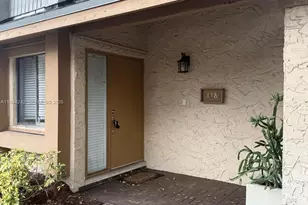 118 Wimbledon Lake Dr, Plantation, FL 33324 - Photo 18