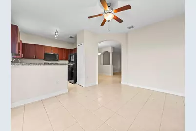 2441 SE 14th St, Homestead, FL 33035 - Photo 12