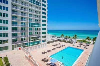 5401 SE Collins Ave #1412, Miami Beach, FL 33140 - Photo 12