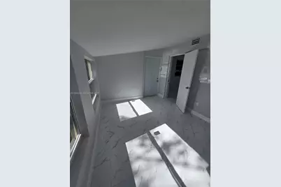 1320 NE 211th Ter, Miami, FL 33179 - Photo 38