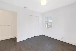 6830 N Waterway Dr, Miami, FL 33155 - Photo 18