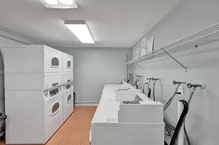 505 S Pine Island Rd, Plantation, FL 33324 - Photo 28