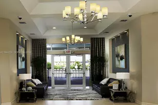 8922 W 35th Way, Hialeah, FL 33018 - Photo 10