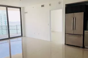 488 NE 18th St, Miami, FL 33132 - Photo 2