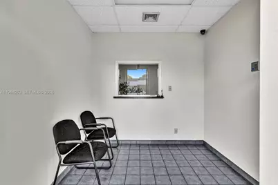 2021 Coolidge St #102, Hollywood, FL 33020 - Photo 12
