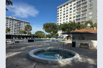 3800 Hillcrest Dr #1222, Hollywood, FL 33021 - Photo 52