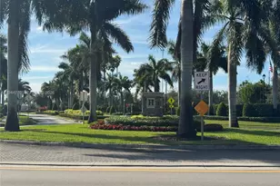 3800 Hillcrest Dr, Hollywood, FL 33021 - Photo 6