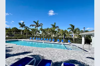 405 SE Crossoak Ln #405, Port Saint Lucie, FL 34984 - Photo 26