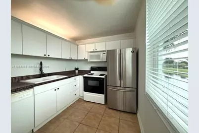 9431 Live Oak Pl #306, Davie, FL 33324 - Photo 10