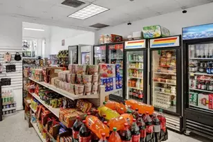 19370 Collins Ave, Sunny Isles Beach, FL 33160 - Photo 18