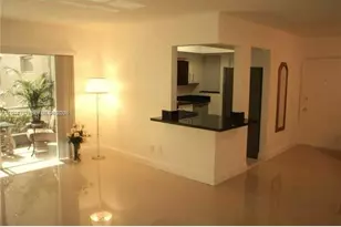 2451 SW 82nd Ave, Davie, FL 33324 - Photo 8