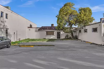 2021 Coolidge St #106, Hollywood, FL 33020 - Photo 10