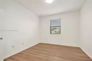 3504 W 94th St, Hialeah, FL 33018 - Photo 54