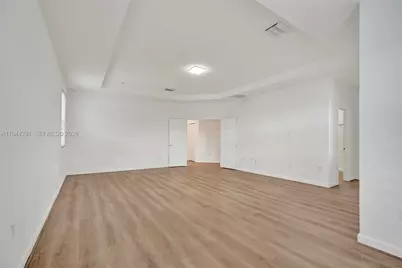 3504 W 94th St, Hialeah, FL 33018 - Photo 32