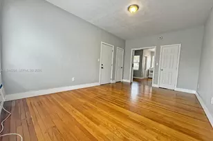 315 W 28th St, Miami Beach, FL 33140 - Photo 4