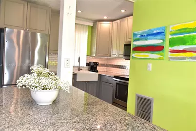 5180 E Sabal Palm Blvd #340, Tamarac, FL 33319 - Photo 22