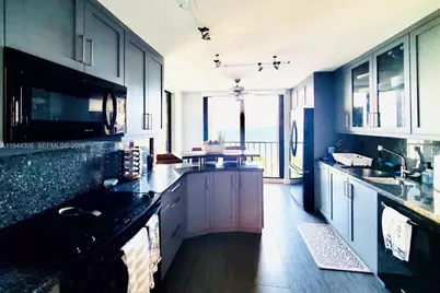 1905 N Ocean Blvd #8E, Fort Lauderdale, FL 33305 - Photo 8