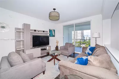 17150 N Bay Rd #2914, Sunny Isles Beach, FL 33160 - Photo 4