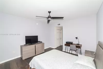 17150 N Bay Rd #2914, Sunny Isles Beach, FL 33160 - Photo 20