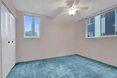 3180 Holiday Springs Blvd #5-109, Margate, FL 33063 - Photo 12