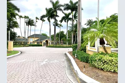 3985 W McNab Rd #A310, Pompano Beach, FL 33069 - Photo 2