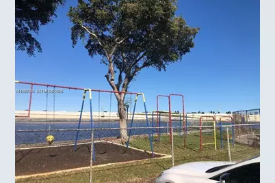 4717 NW 7th St #503-10, Miami, FL 33126 - Photo 4