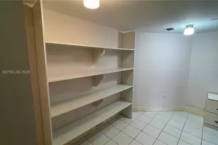 4000 Island Blvd, Aventura, FL 33160 - Photo 20