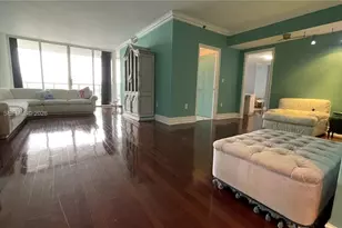 4000 Island Blvd, Aventura, FL 33160 - Photo 8