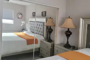 5350 W 21st Ct, Hialeah, FL 33016 - Photo 8