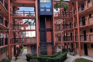 5350 W 21st Ct, Hialeah, FL 33016 - Photo 16