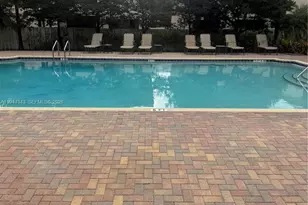 9044 SW 39th St, Miramar, FL 33025 - Photo 4