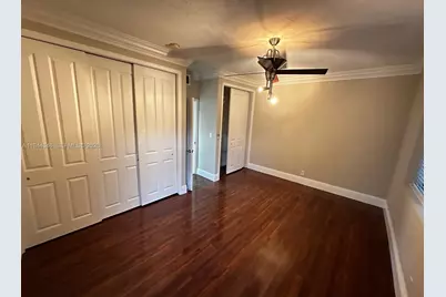 2895 NE 32nd St #305, Fort Lauderdale, FL 33306 - Photo 10