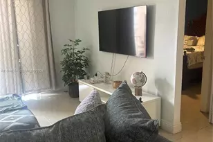 6130 W 19th Ave, Hialeah, FL 33012 - Photo 8