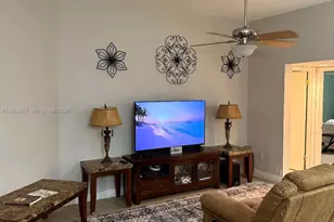 8019 NW 15th Manor, Plantation, FL 33322 - Photo 8