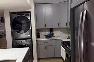 8019 NW 15th Manor, Plantation, FL 33322 - Photo 4